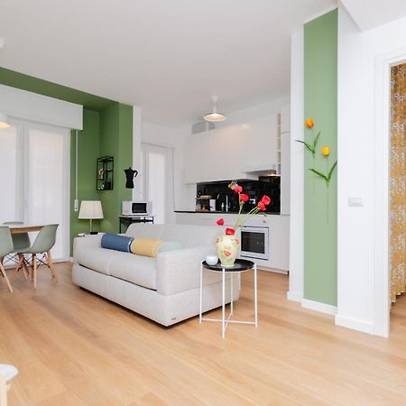 Vivimi Home Fiordalisi Stile & Comfort Vicino Metro มิลาน ภายนอก รูปภาพ