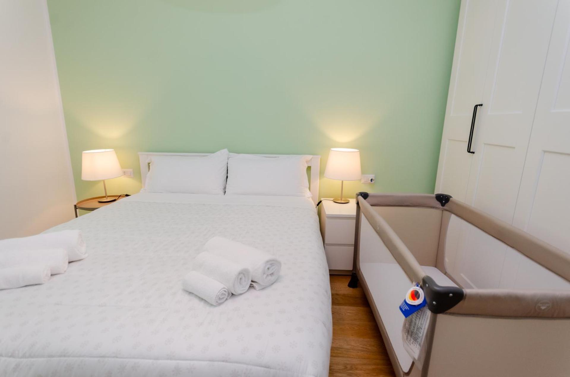 Vivimi Home Fiordalisi Stile & Comfort Vicino Metro มิลาน ภายนอก รูปภาพ